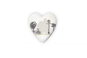 ceramic-small-heart-bicycle-brooch