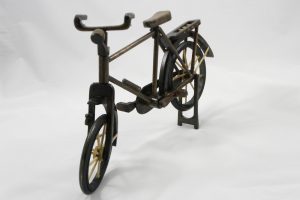 wooden-model-bicycle