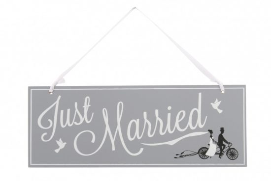 just-married-bicycle-wooden-sign