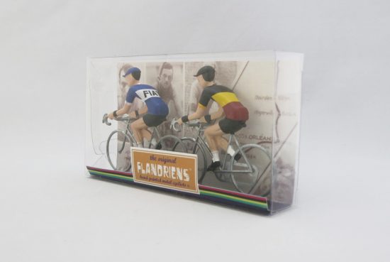 flandriens-model-racing-cyclists-fiat-and-belgium