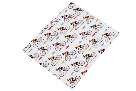 le-bicycle-glasses-cleaning-cloth