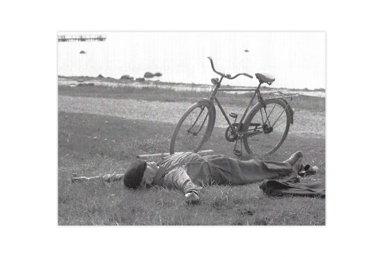 taking-a-nap-bicycle-greeting-card