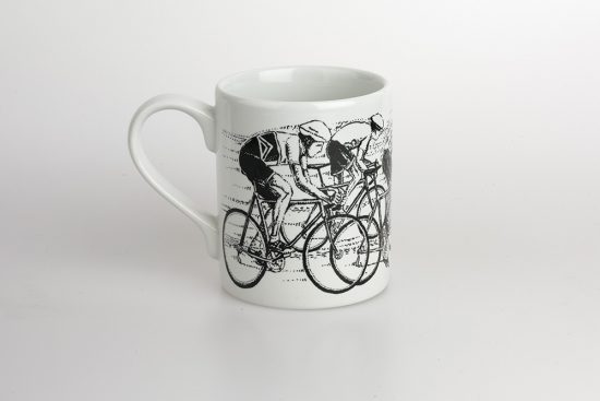 sprint-finish-bicycle-mug